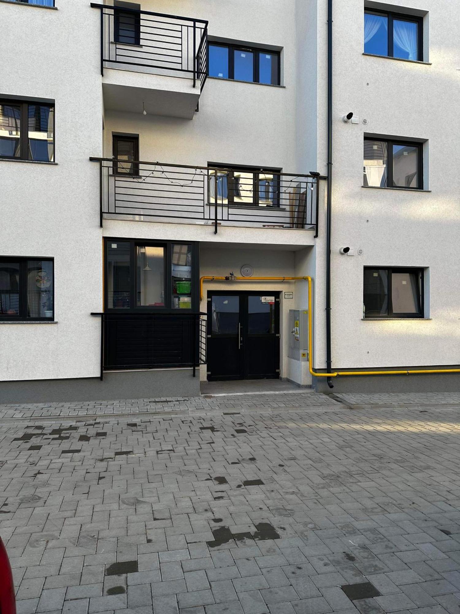Modern Loft One Apartamento Suceava Exterior foto